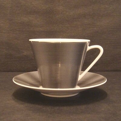 TAKU6133's profile picture. 主にド○キホーテで売られている安くて良い商品を極秘で紹介していきます！ド○キホーテ歴5年目、好きなもの:激安、驚安、便利、輸入品、派手、モテる、ギャル、夜