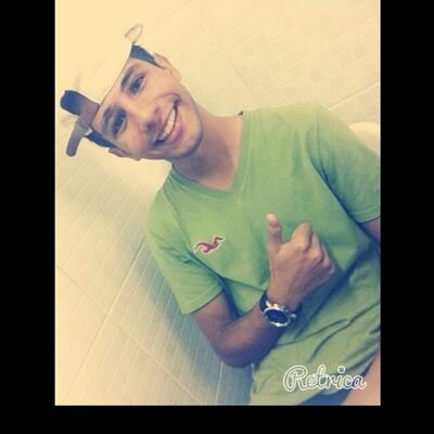 Prazer sou 97, pivô canhoto , mais  se der a ALA eu caio pra cima tmb #ousadia&alegria