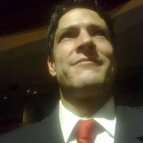 RafaelHernanOf's profile picture. Actor, Conductor y lo demas lo estamos Creando.
