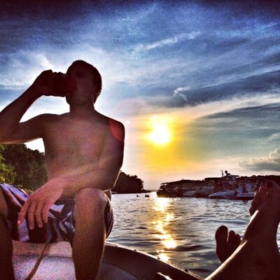 tellis_22's profile picture. Dont stop laughing!! Live everyday to the fullest and never look back and say i wish i would have..