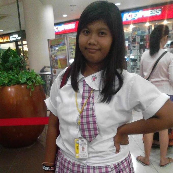 maneth_official's profile picture. 