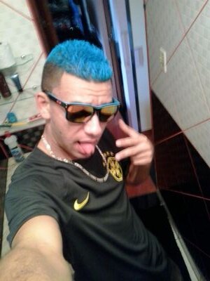 sou um cara que procura viver a simplicidade da vida. ..
