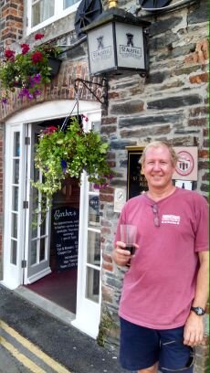 rjpeske's profile picture. 