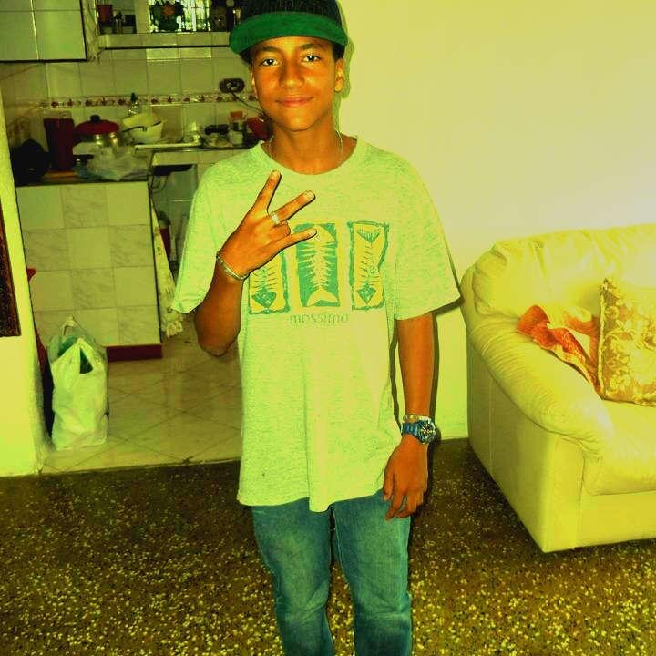 Hip Hop 100%  ( MakeMills)