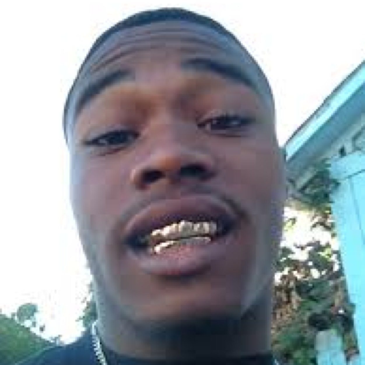 Real nigga do real nigga things..fuk dem fake ass back stabbin niggas. Only fuk wit me if u real..!!!!  

CHICAGO, IL