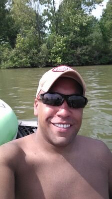 RFails1981's profile picture. Still figuring out this thing called life while trying to survive our current administration.