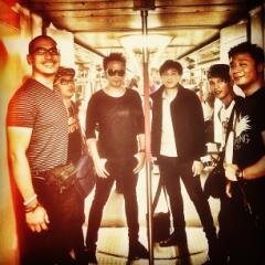 TITANIUM INDONESIA
Official Twitter The TITANS FansClub
087721066999 / BB 2309085D / WA 08892708669