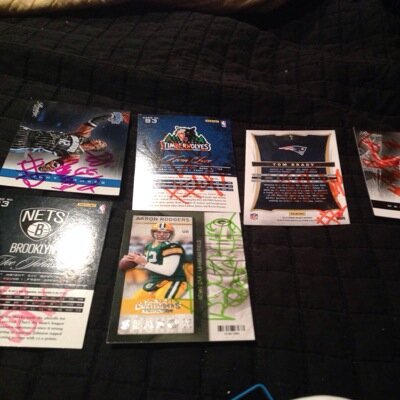 auto_cards's profile picture. Kik: autocards33 Instagram: autocards33