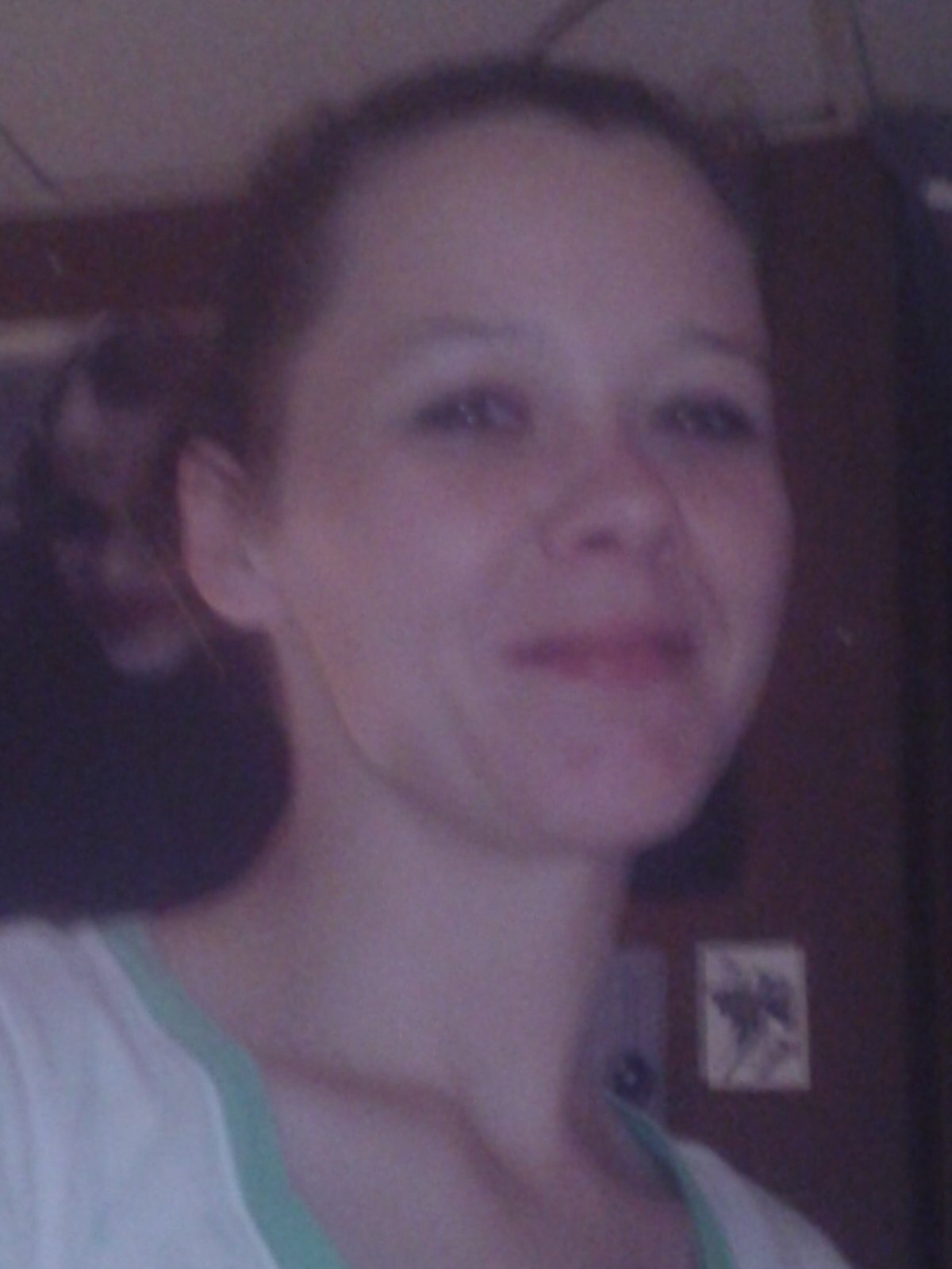 Well I work for Kenwood Marketing,I have a daughter 7 yrs old,I love music,animals,a good movie and relax,and a good laugh.I guess thats me in a nutshell