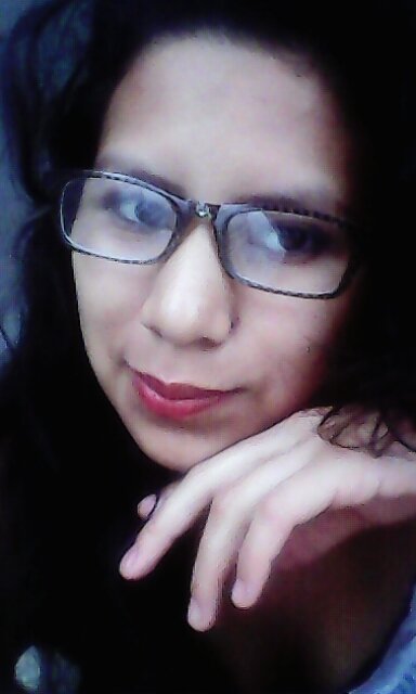 yackydelangel3's profile picture. 