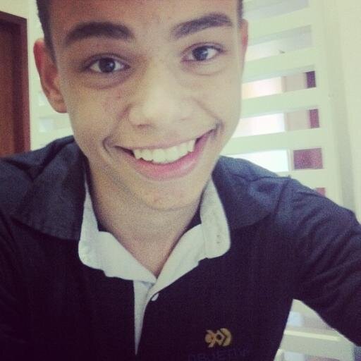 Rio Grande do Norte, Brasil. Estudante de Direito. 17.