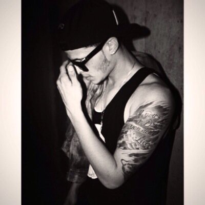 #TeamTailz|| Best Dancer Ever|| Fan Page|| Twitter/Vine:@PrettyBoiTailz Instagram:@AviatorTailz|| Hes Just Chasing His Dreams❤️✈️