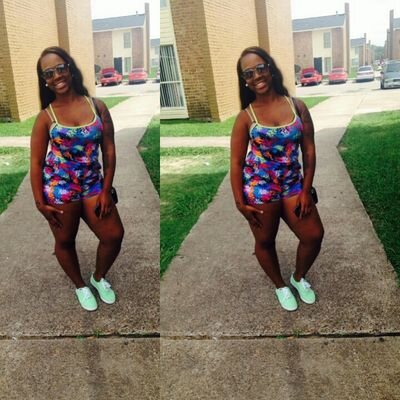 'Gettin to the money' Shid what's understood aint gotta be explain btw finger my follow button