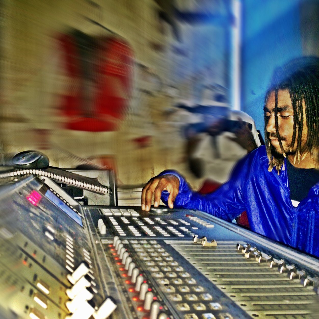 T-OnThaBeat -MusicProducer
     #BandGeekMafia
    -BGM - 
Compton ,CA

insta @_T_MADETHATBEAT CONTACTForBEATS:BeatzProdByTee@gmail