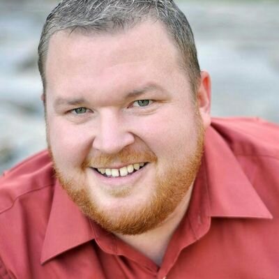 Husband to Martha, father to Seth, Ethan, Silas, & Elliott, voice pedagogue, baritone, lover of all things Phoenix, AZ