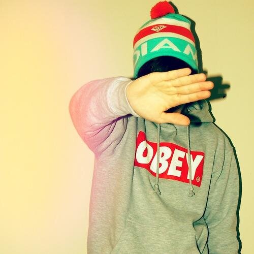 Me segue no Twitter pessoal @Lincoln_Patrick =)