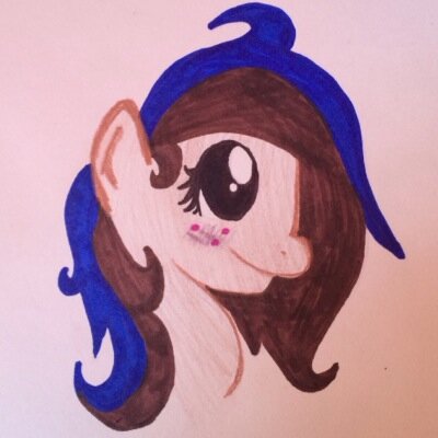 Mac'n Smore is a small Earth pony and is SUPER shy.|| Thesis is a flirty pegasis. She preforms on broadway. (There besties)