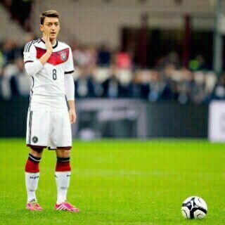 ‏تابعوني على هذا الحساب mrmr05051@