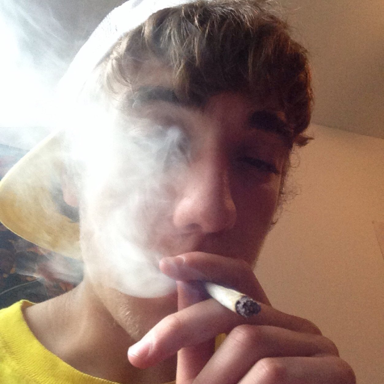 Avid old school hip-hop fan, avid blunt fan