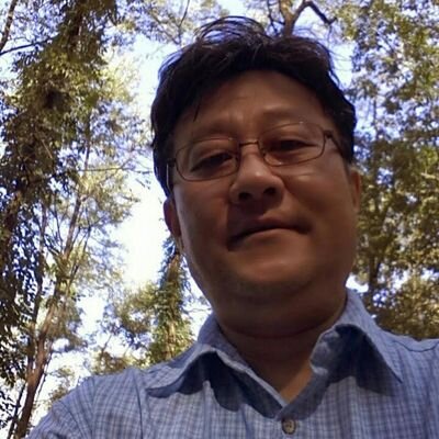 schsci10's profile picture. 