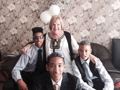 Realist_General's profile picture. 