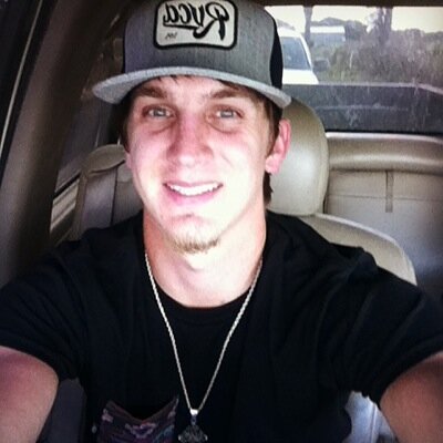 spencerjayward's profile picture. Living life to the fullest! Team roper! Go left or go home! #getsalty!
