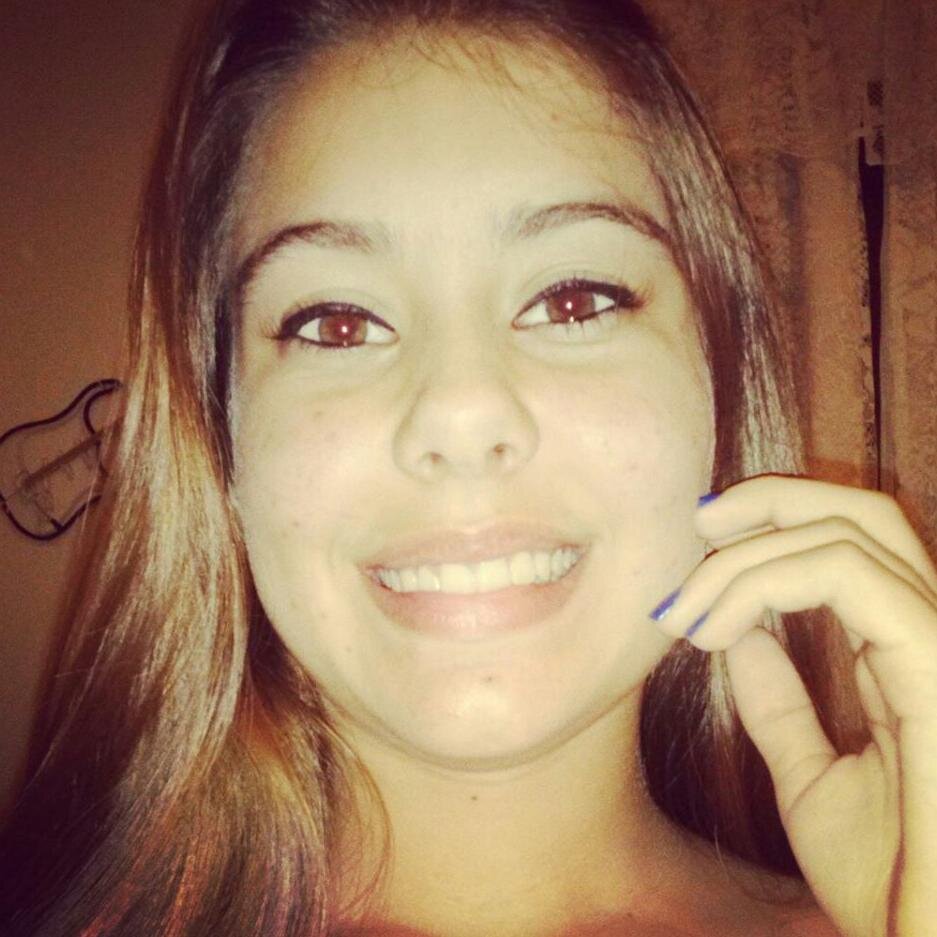 “O sorriso mais bonito é aquele que vem do nada. Solto, livre e sincero.” ❤
 WhatsApp +55 19 999207061