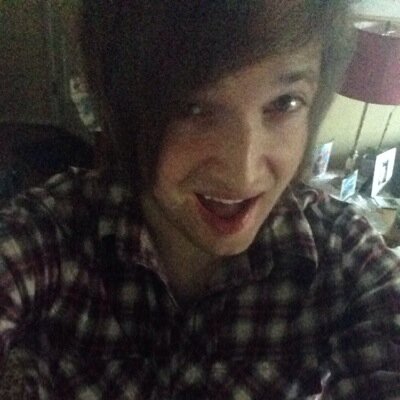 Hellllllo. I'm Matt, I sing and play guitar in the band Chasing Vegas.