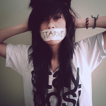 imfine_help's profile picture. 5'4. 127 lbs. 16 years. Food is the enemy. Stinging in your throat. Anxiety. Depression. Bipolar. Suicidal. Too many secrets...