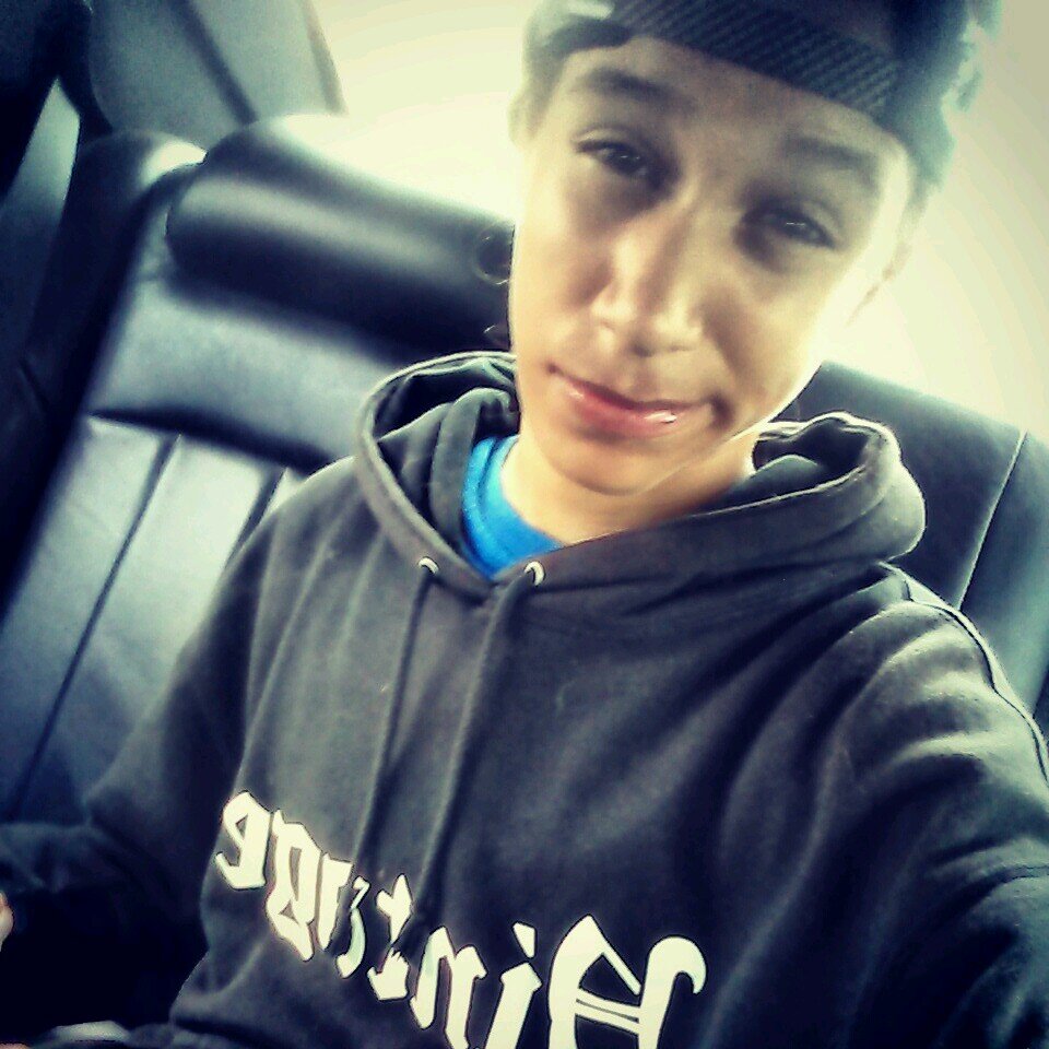 Just A Stoner !  FWMIG @IslvndMvde_