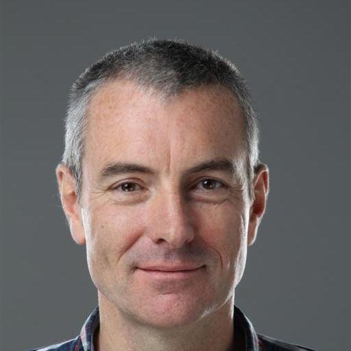 Still a beginner that needs to be convinced on Twitter ROI for my life ! Living in Paris, traveling a lot, I am working in IT technologies @prosodiecap.