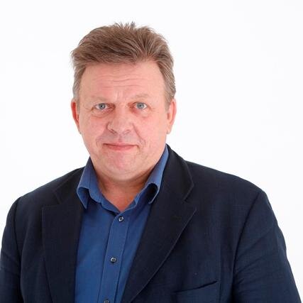 Chefredakteur return - Magazin für Unternehmensführung und Sanierung,
Wirtschaftsjournalist und
Inhaber Medienkontor Garber - Kommunikation für Unternehmen