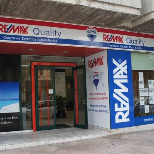 Servicios Inmobiliarios RE/MAX Quality,Torremolinos, Málaga.