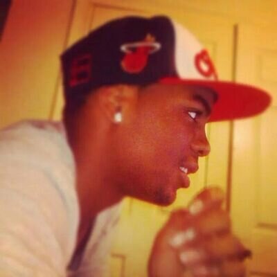 im 21 born 1994  (rip my brother damon cure we love yu man rest up boo boney