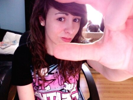 thaqibe's profile picture. 