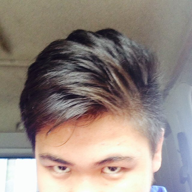 robinsar_M's profile picture. 