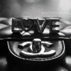 chacel_lovefun's profile picture. ココシャネルの生き方が大好きです。
シャネルコレクションの画像集めました。
私は好きなことしかしない。

私は自分の人生を、
自分が好きなことだけで
切り開いてきたの。