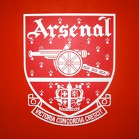 RobertPires(@ArsenalFanDubno) 's Twitter Profile Photo