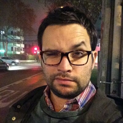 Guío mi vida de acuerdo a la sabiduría de Voltaire, Rousseau y Ke$ha.