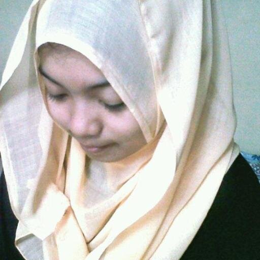 mareta sari | 13-07-2010 | just follow 
i will follback :D