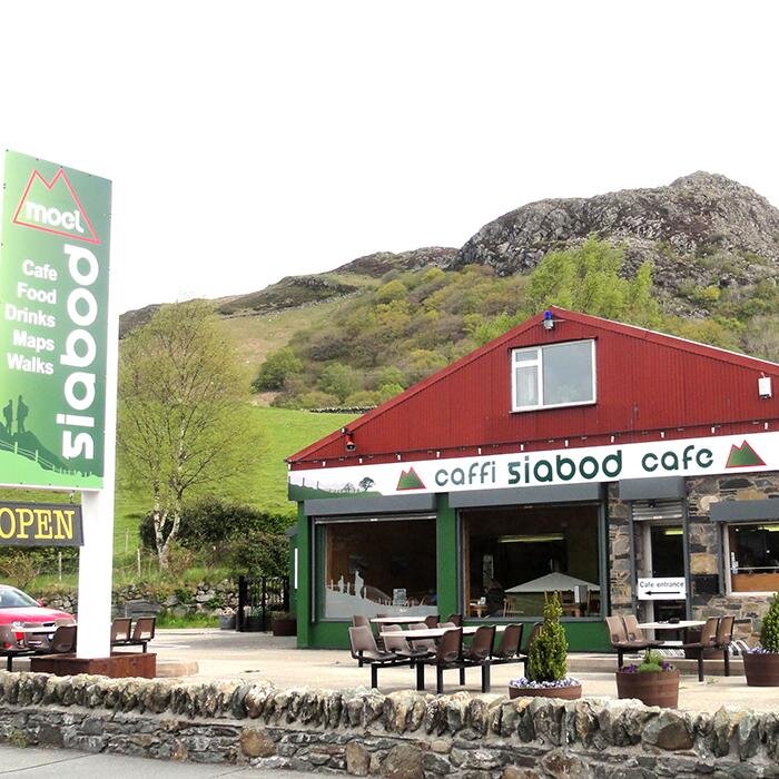 Superb food in the heart of Snowdonia. Perfect base for Hikers, Climbers, Cyclists & Family trips! Open 7 days 7.30am-5.30pm Sun-Fri, Sat till 7.30pm