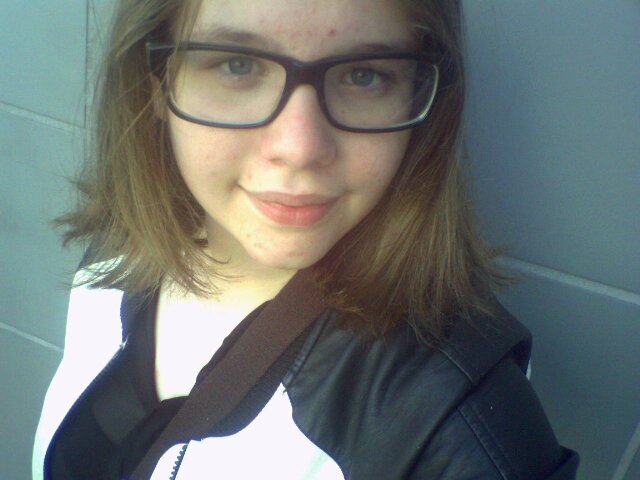 DH3B //follow fan account @5SOSAngelique//OneDirection, 5SOS//03-05-'13, 25-06-'14, 23-07-'10/ Ig:angeliquehoranx / Dutch/[0/5] [0/4]