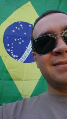 acdiniz's profile picture. Sou eu ! =)