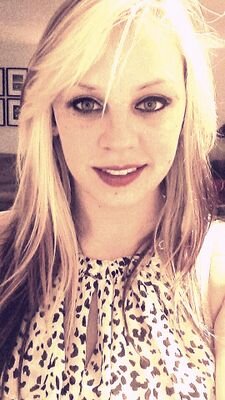 I'm a very out going, I want to see the world & do crazy things! I love to smoke weed, drink & have a great time with friends!