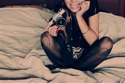Celosa? Demasiado.Vivo enamorada de su sonrisa, de sus mensajes y de él. Vivimos en un mundo donde la gente no se respeta unos de los otros.