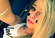 I love animals I want lots of followers u follow me I follow back