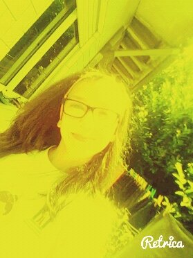 Amoo toda a gente, principalmente quem me amaa agr quem tem inveja que se tratee ou que tente ser melhor. 3