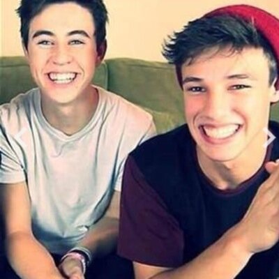 I love Nash and Cameron! They are amazing! PLEASE FOLLOW ME! Im FEELING THE BEAT! -Cameron CAN I HAVE YOUR NUMBER!?- Nash ~please follow me!
