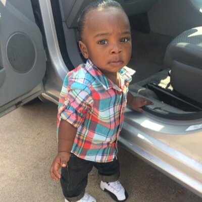 African & Filipino Leo 
SDM Clothing line owner 
Author of Curse of the Gifted 
Ayo its Taeyo