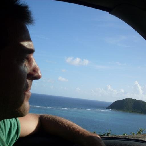 IT/AV Pro. Family, sun, water, beaches, boats, beer, outdoors, MMA, crypto, tech, dogs, A&D, tennis. Turbo boxers, B-series, old Yota 4x4, enduro, ebikes & MTB